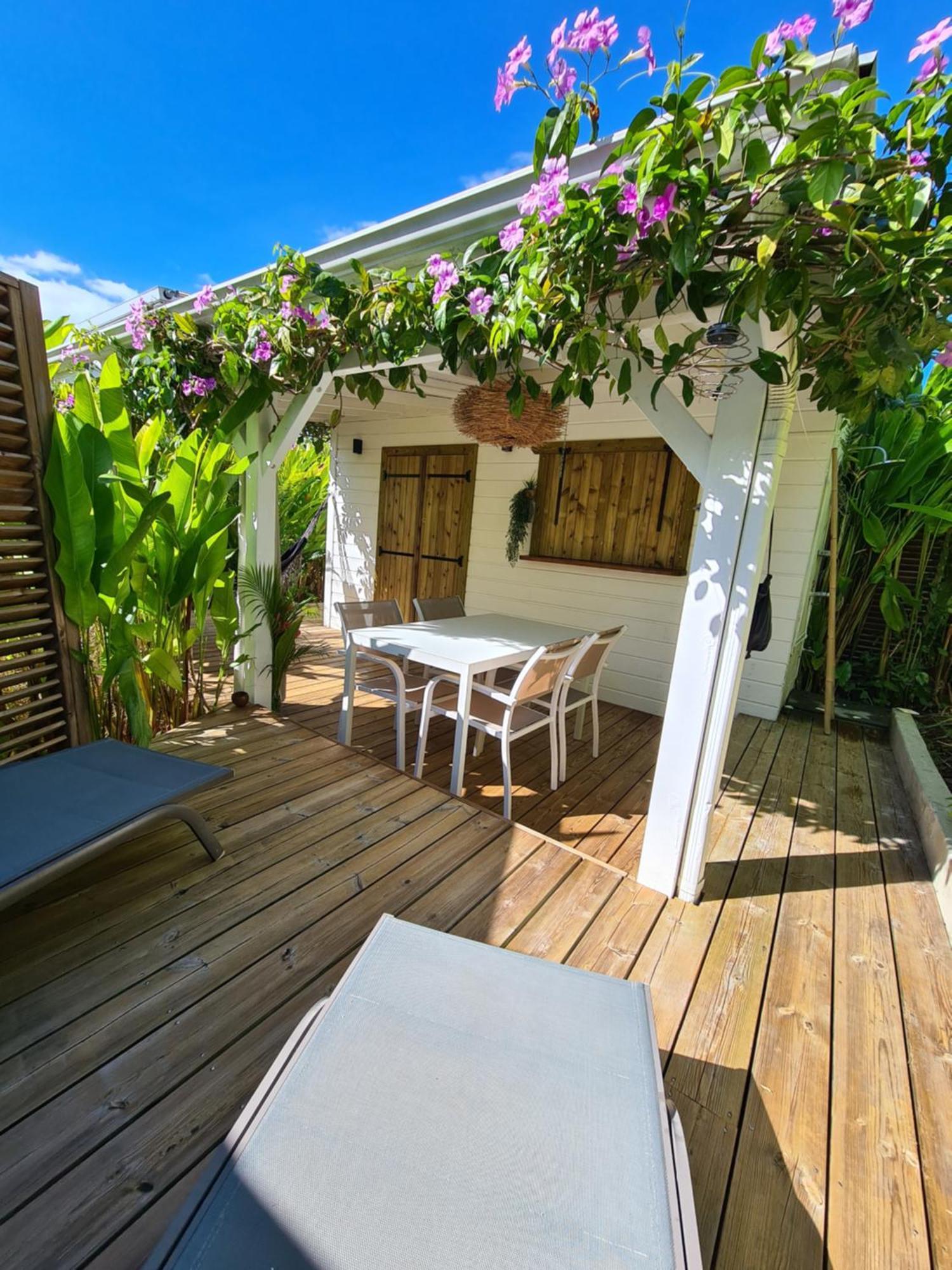 Charmant Bungalow Coco Sainte-Anne  Εξωτερικό φωτογραφία